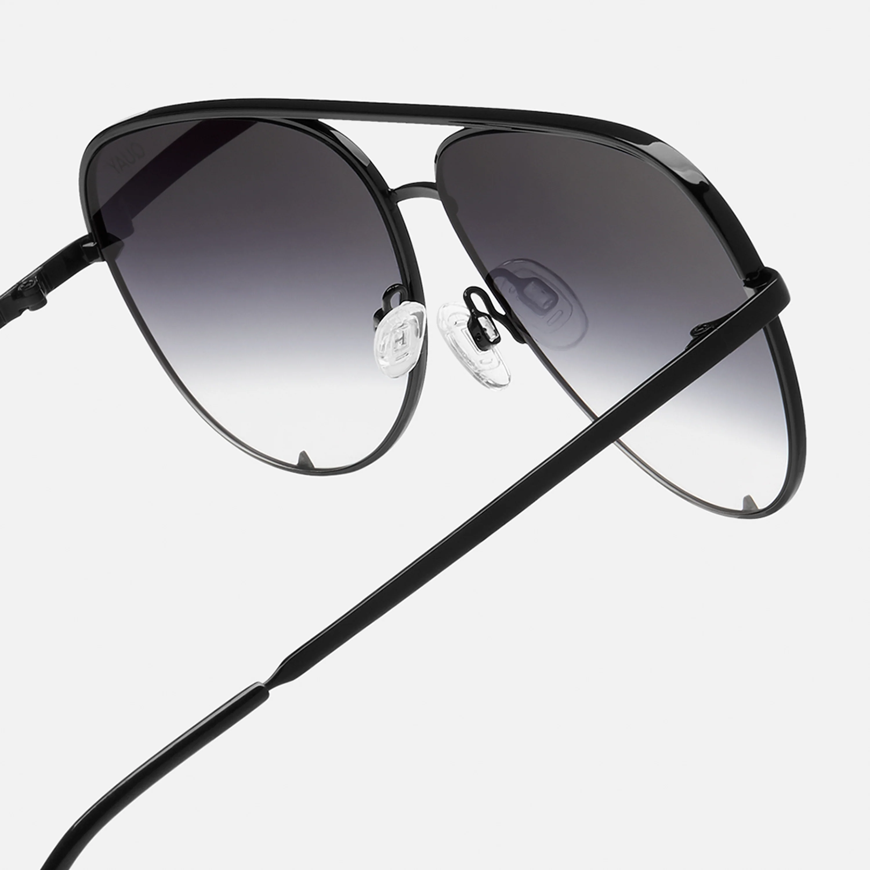 HIGH KEY EXTRA LARGE - Image 8