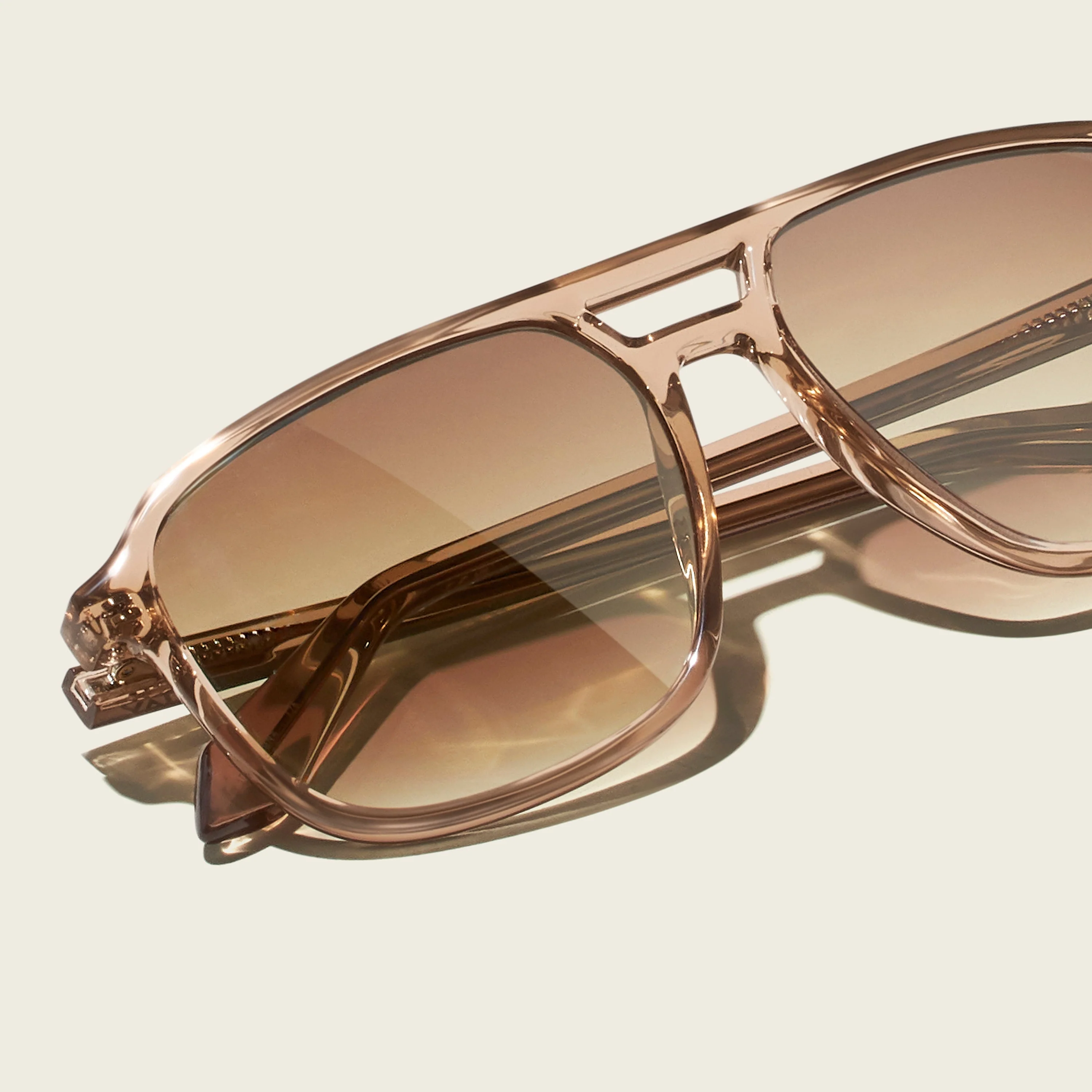 ON THE FLY - Image 12